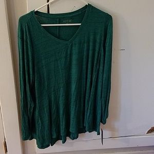Apt 9 longsleeve top, green, NWT